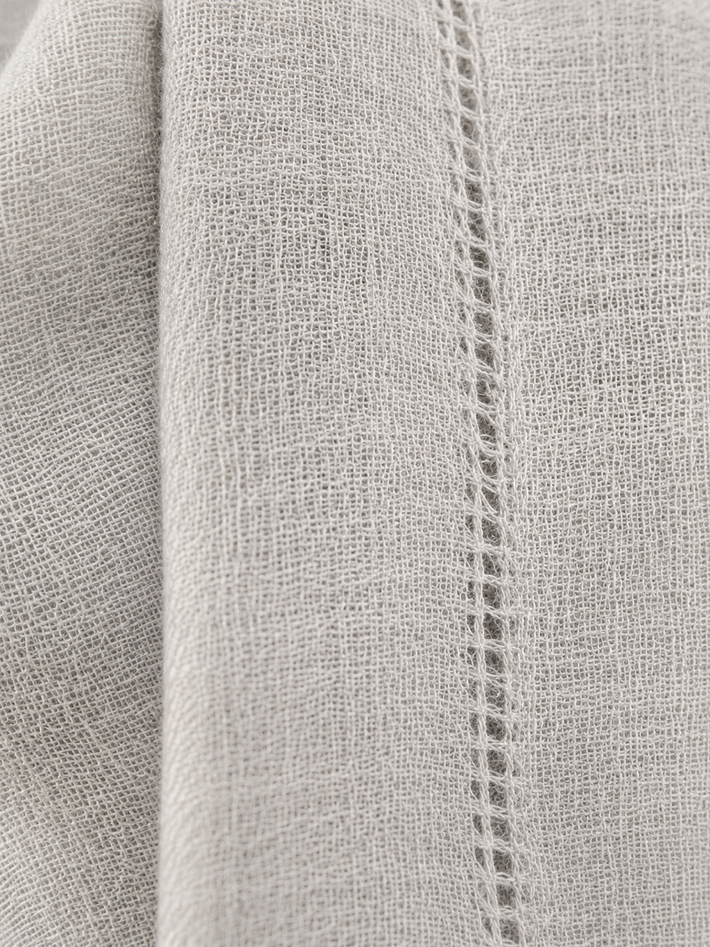 The Alxa All-Season Herringbone Wrap