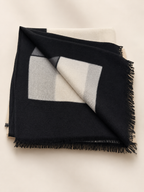 The Alxa Signature Geometric Block Wrap